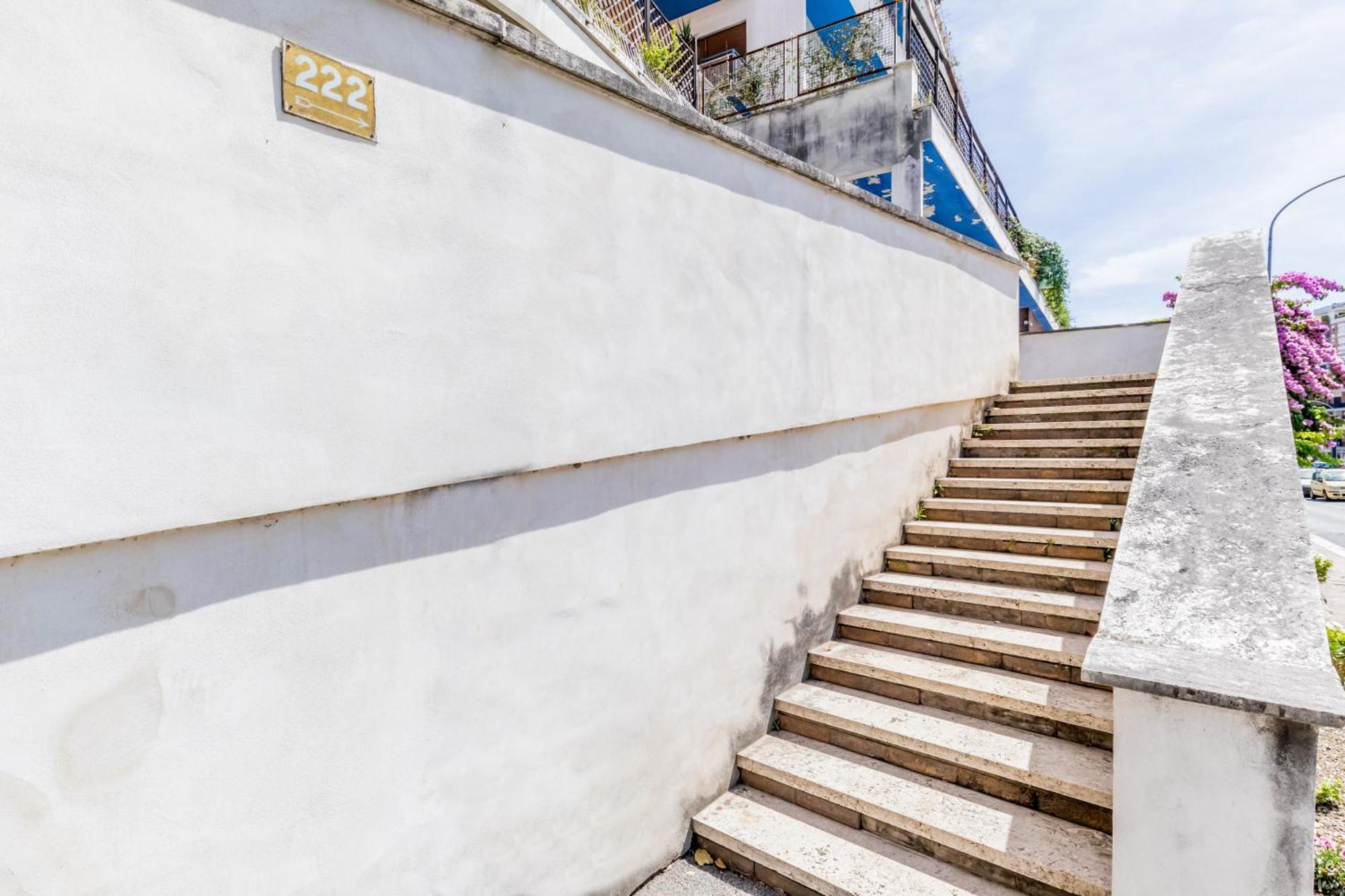 Апартаменты L'Attico Con Terrazza In Corso Francia Рим Экстерьер фото