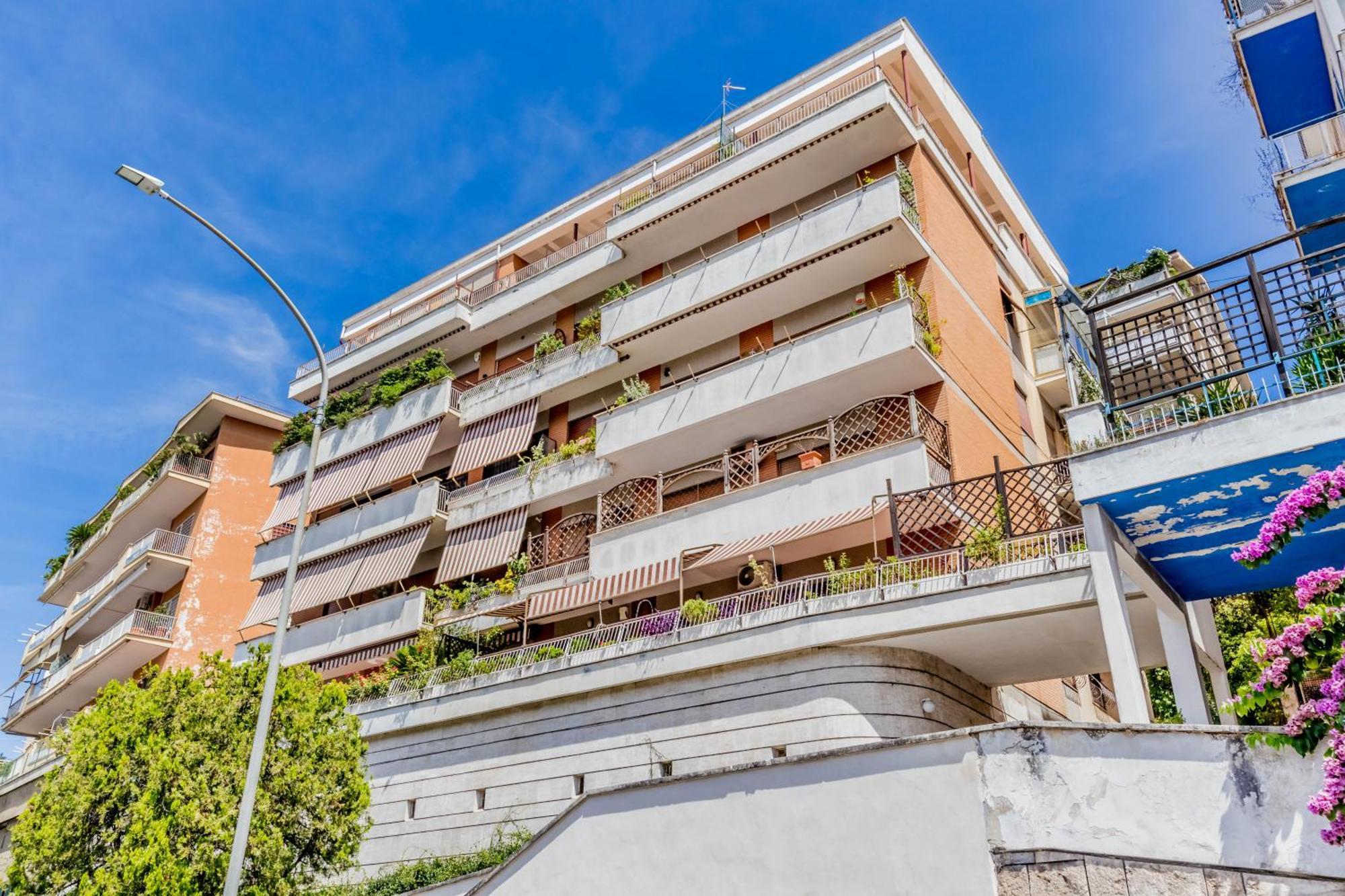 Апартаменты L'Attico Con Terrazza In Corso Francia Рим Экстерьер фото